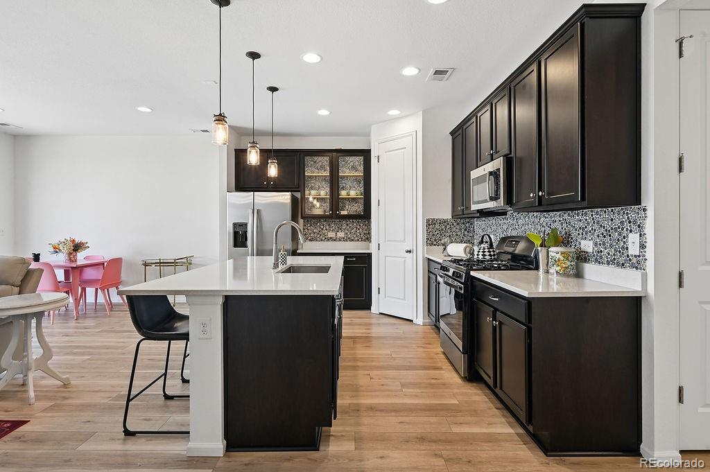 125 Vista Canyon Drive