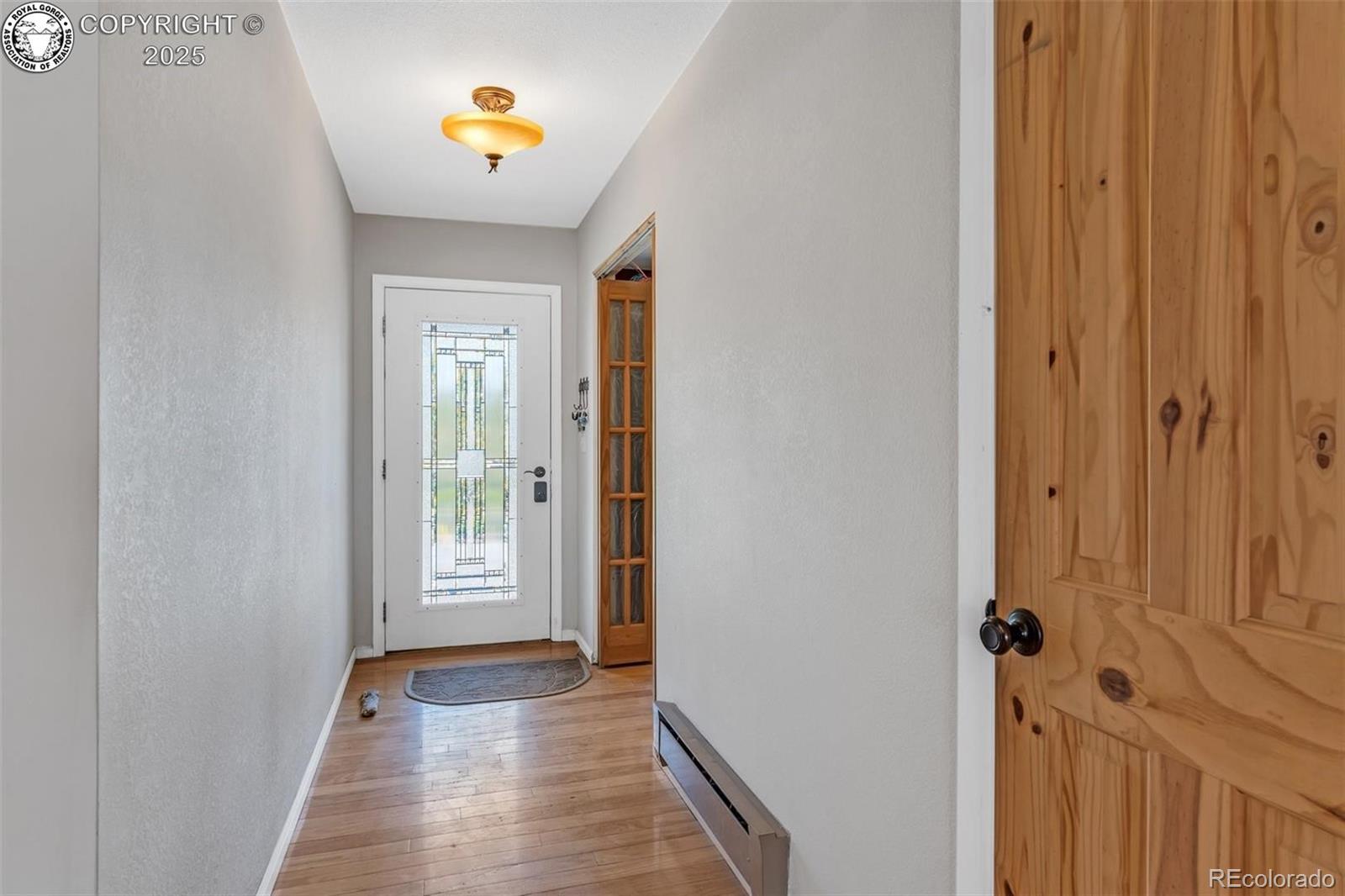 3082 High Street