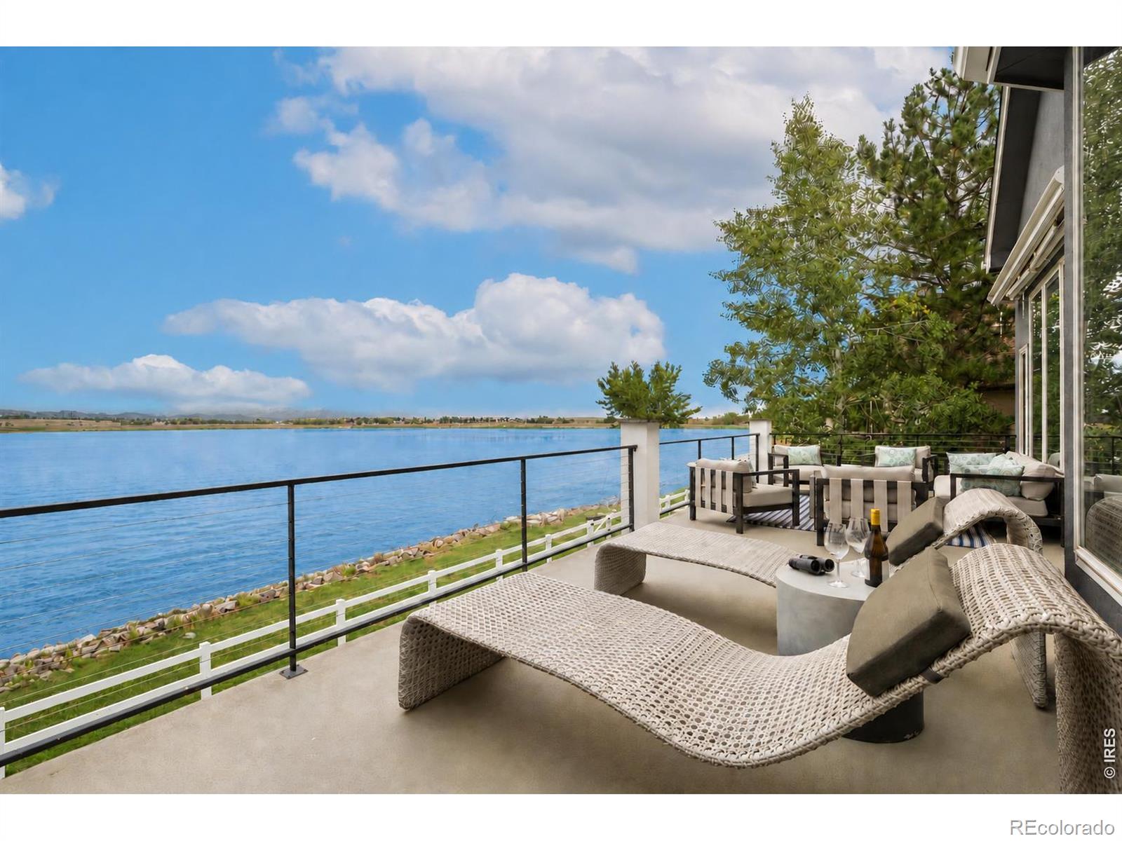 4739 Valley Oak Drive