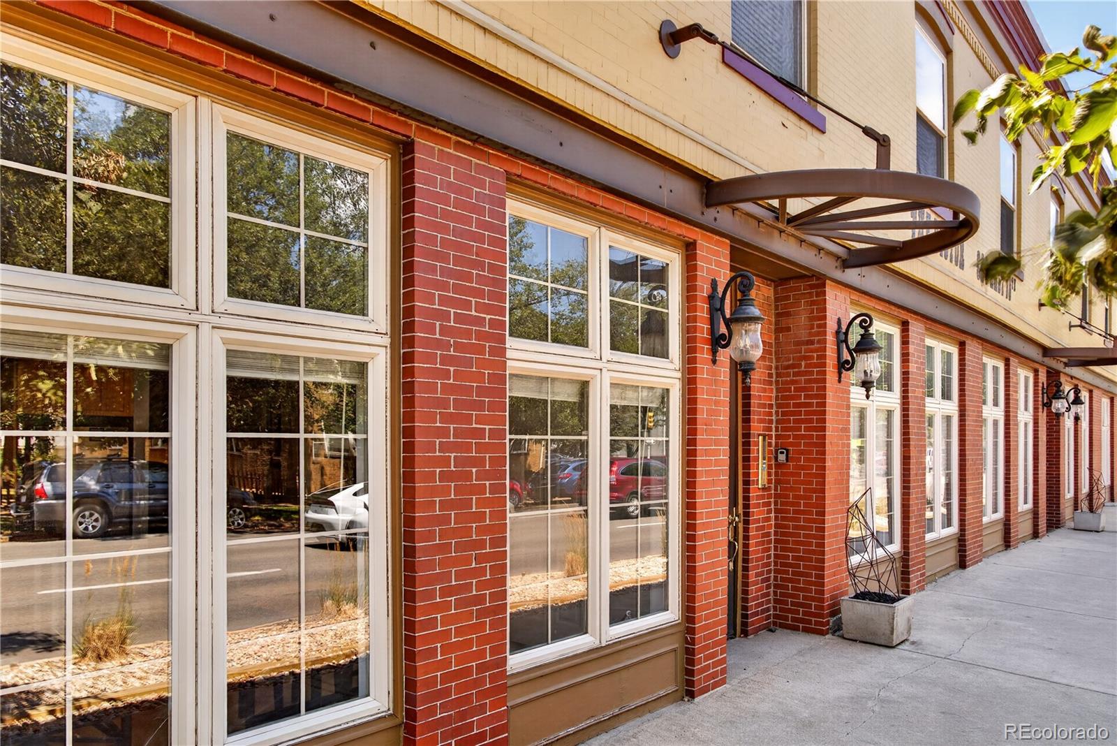 800 E 18th Avenue 103