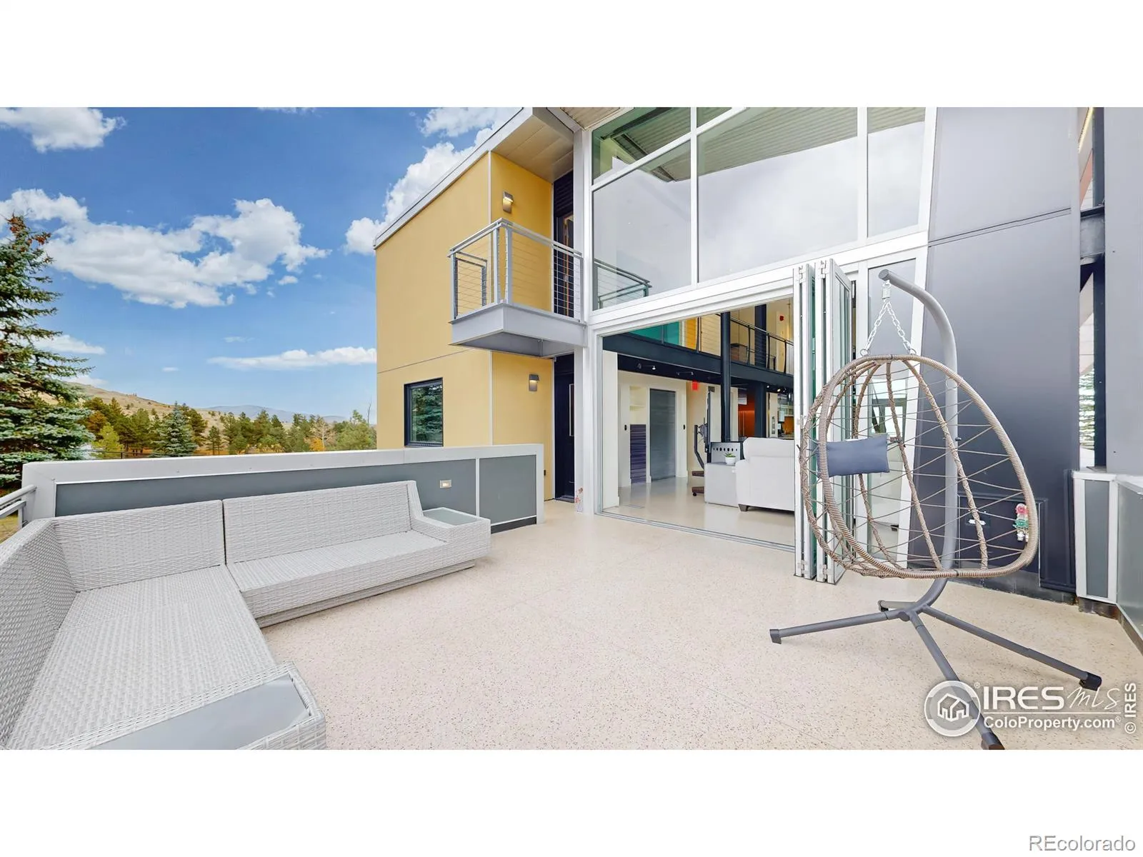 Boulder, Colorado 80302, United States, 4 Bedrooms Bedrooms, ,3 BathroomsBathrooms,Residential,Active,127416