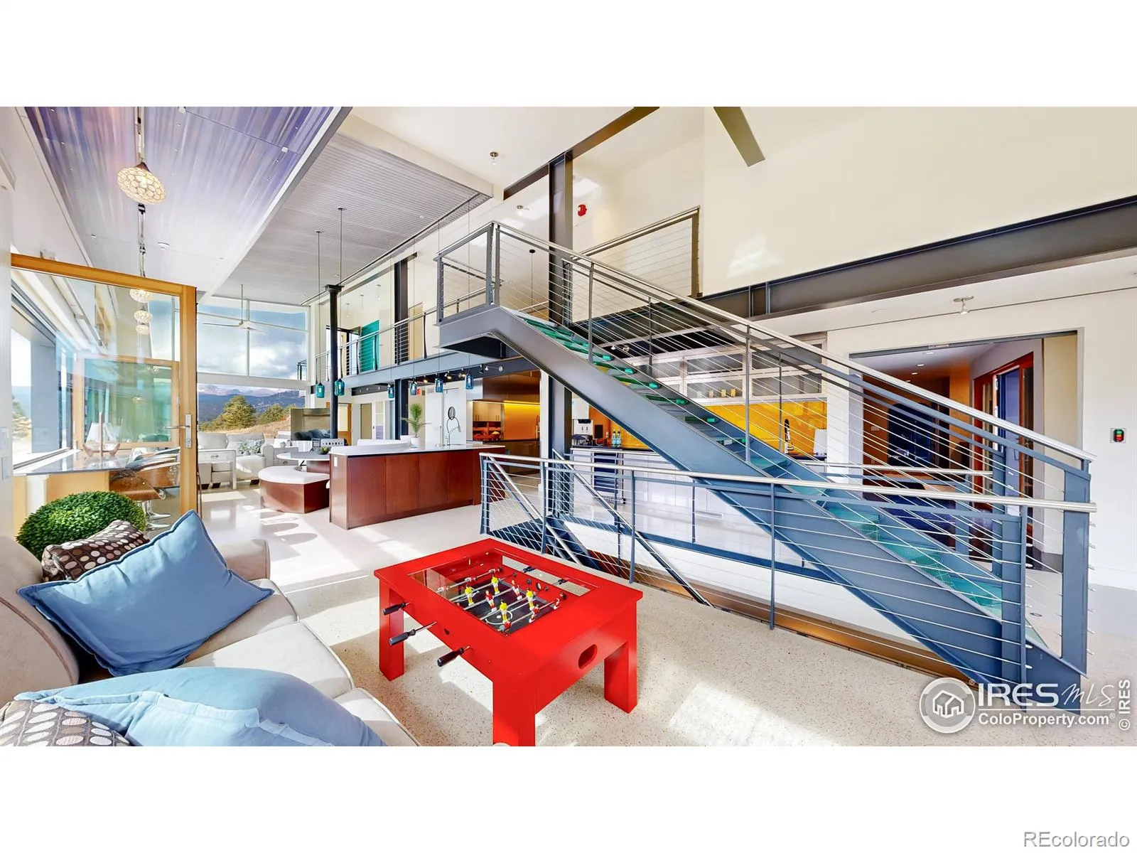 Boulder, Colorado 80302, United States, 4 Bedrooms Bedrooms, ,3 BathroomsBathrooms,Residential,Active,127416