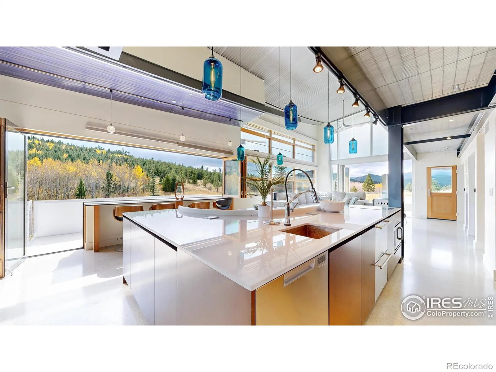 Boulder, Colorado 80302, United States, 4 Bedrooms Bedrooms, ,3 BathroomsBathrooms,Residential,Active,127416