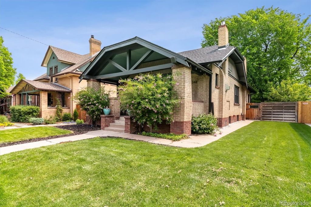 Photo of 2346 Fairfax Street, Denver, CO 80207 (MLS # 6048179)