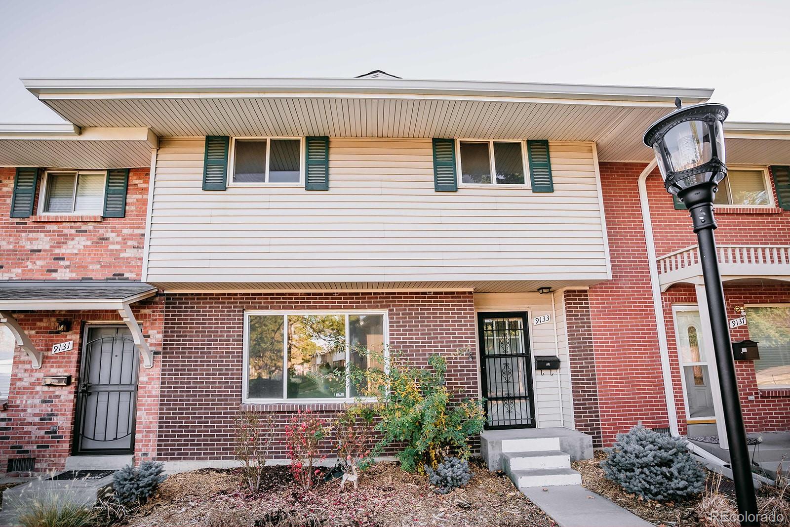 9133 E Mansfield Avenue