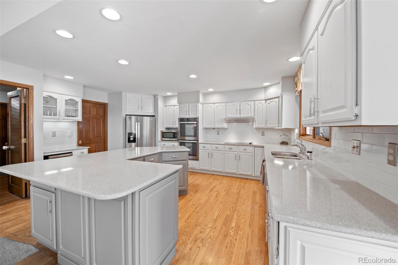 4161 W Lake Circle