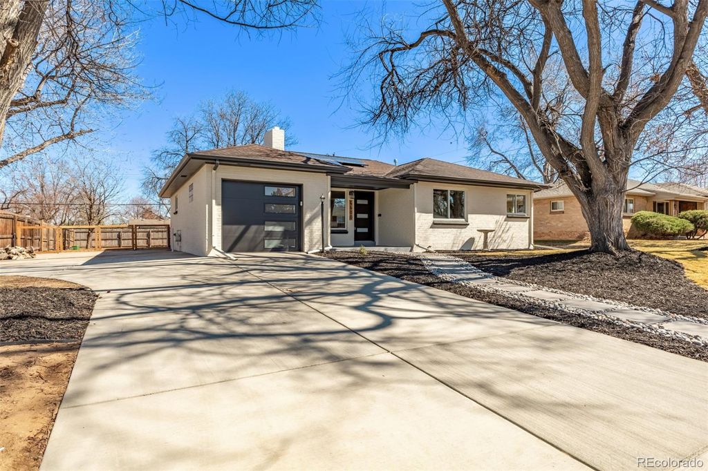 Photo of 4600 Reed Street, Wheat Ridge, CO 80033 (MLS # 2391296)