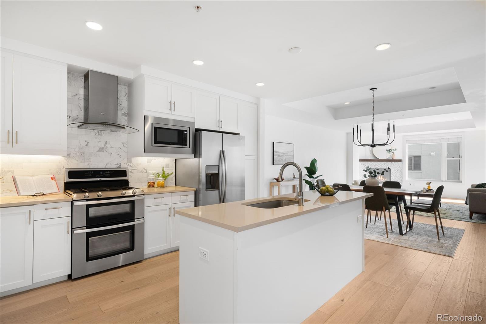 3301 Arapahoe Avenue 411