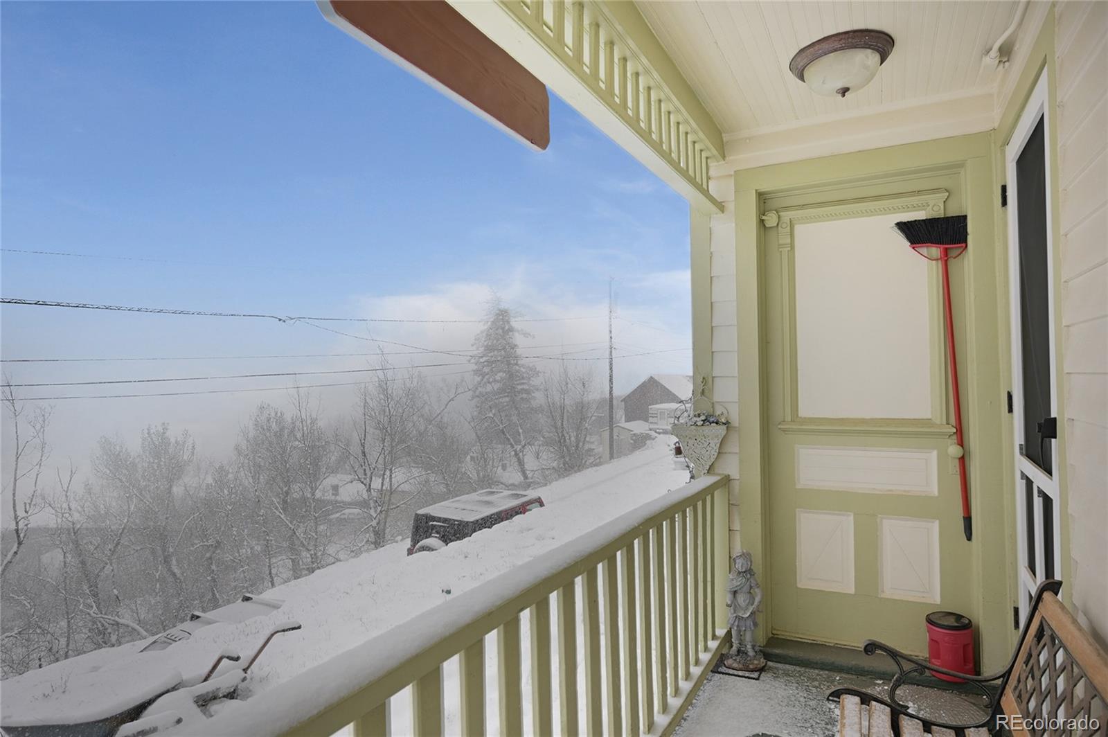 304 E 4th High Street