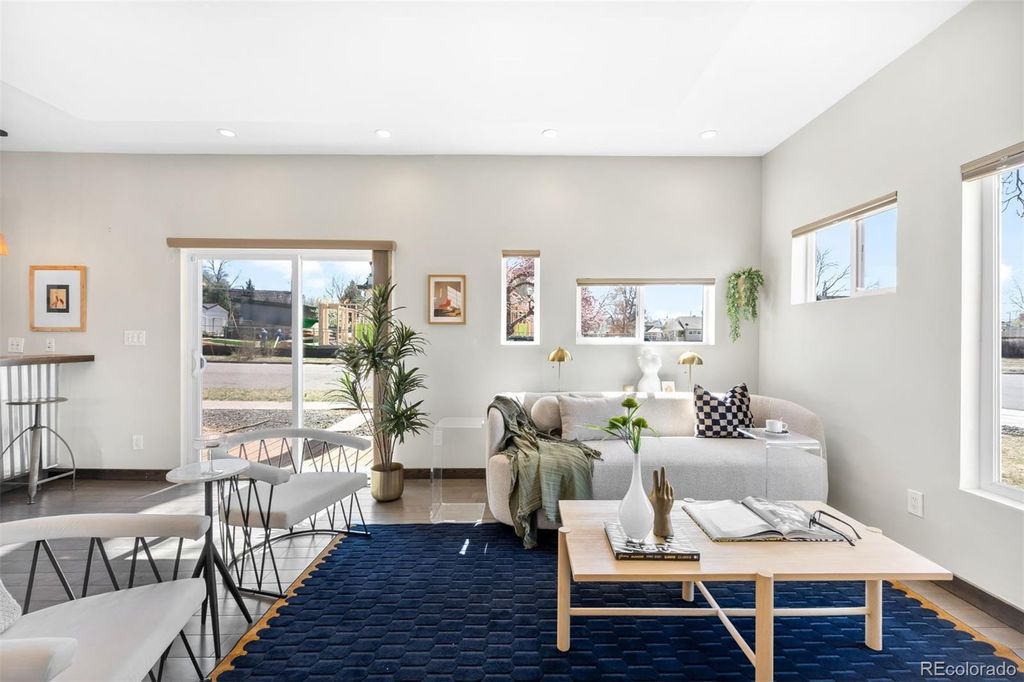 Photo of 2798 S Lincoln Street, Englewood, CO 80113 (MLS # 4292376)