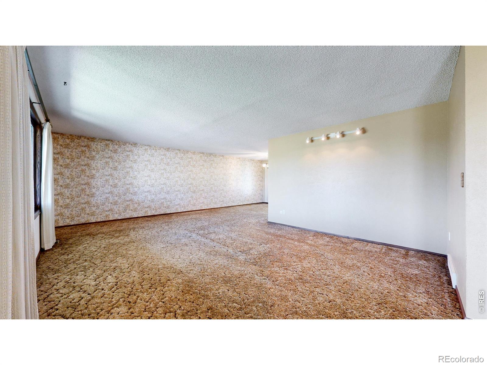 2800 Pheasant Run