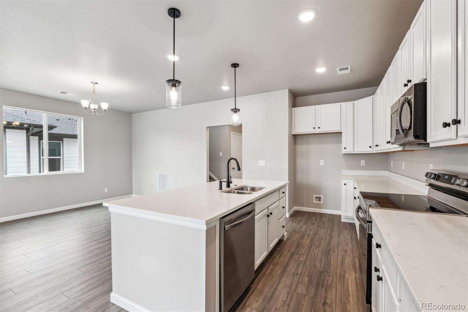 2267 Peregrine Drive, Brighton, CO, 80601 3 2267 Peregrine Drive