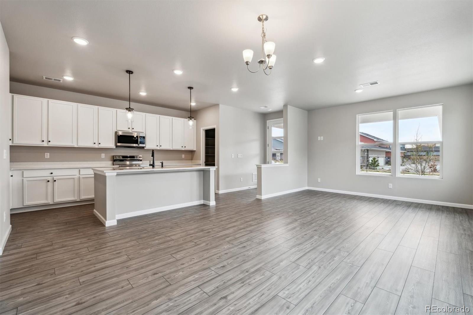 2267 Peregrine Drive, Brighton, CO, 80601 4 2267 Peregrine Drive