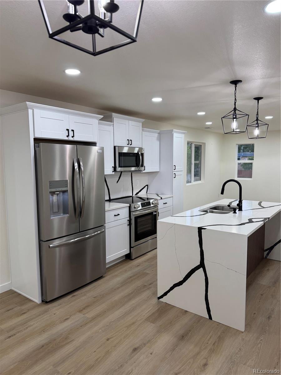 1219 Lilac Drive