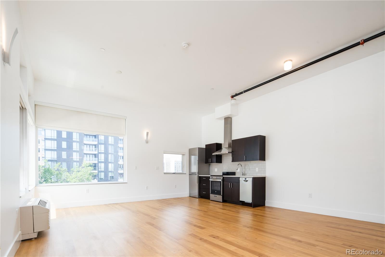 135 N Adams Street 411