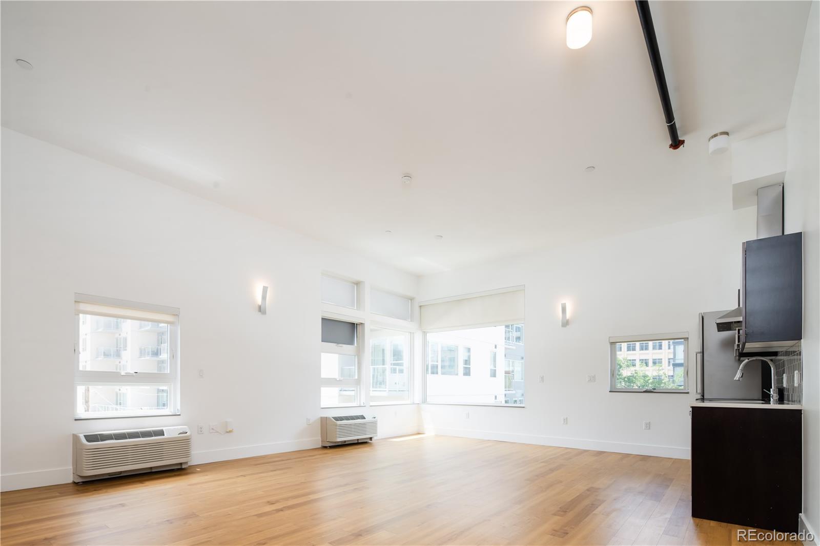 135 N Adams Street 411