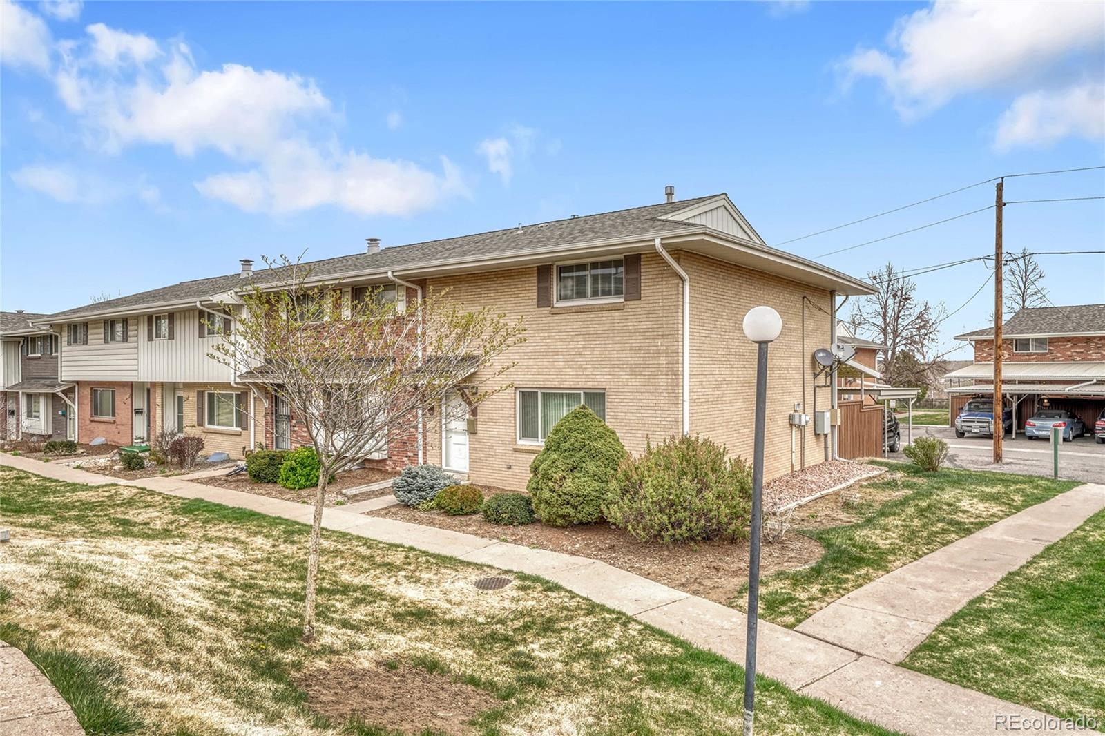 9276 E Nassau Avenue