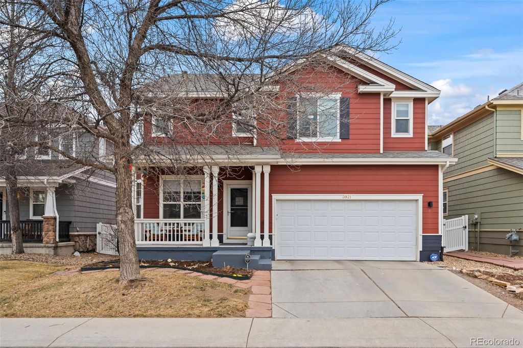 Photo of 3921 Florentine Drive, Longmont, CO 80503 (MLS # 2220975)