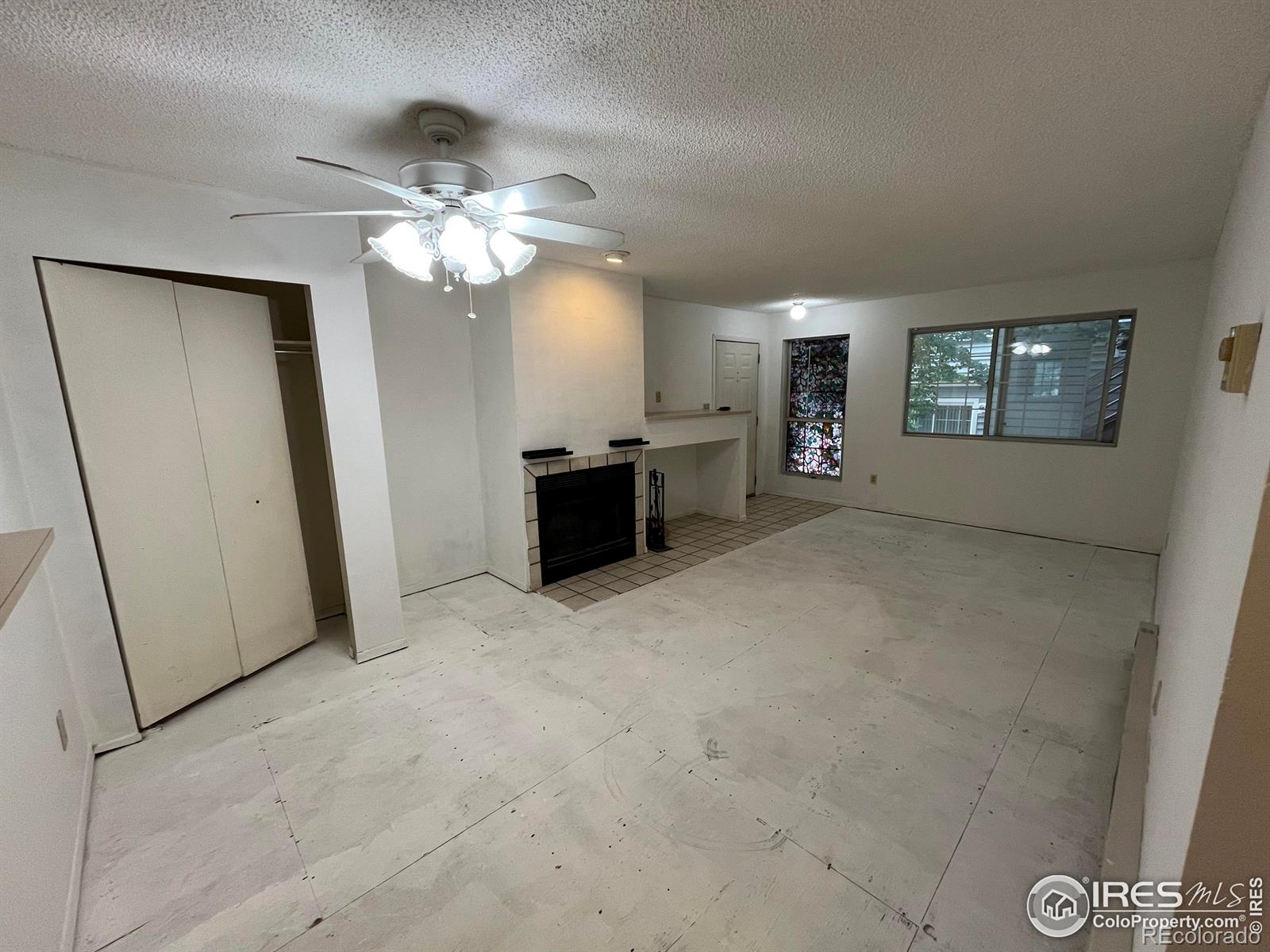 1301 University Avenue 202, Fort Collins, CO, 80521 3 1301 University Avenue 202