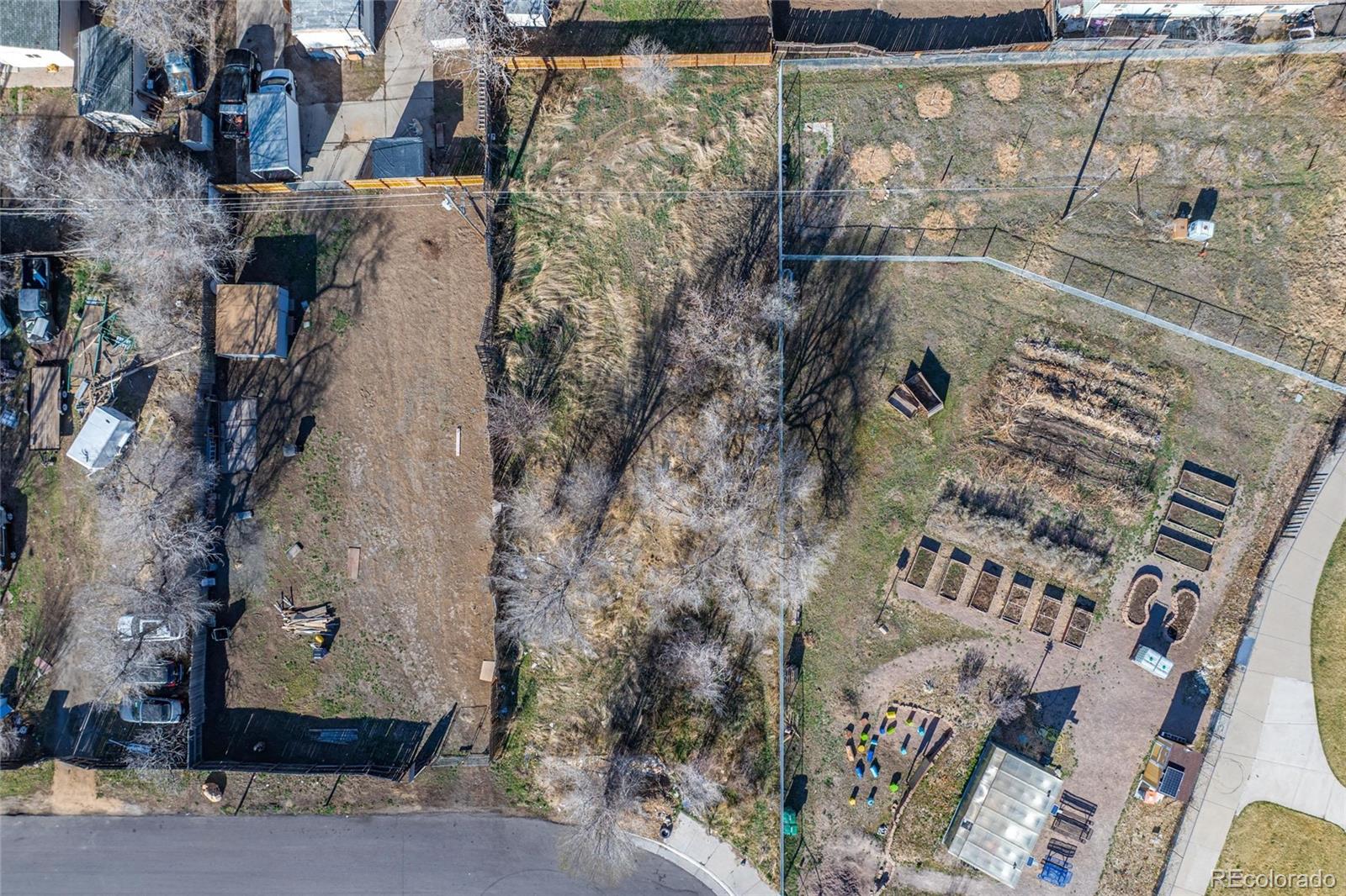 1021 S Hooker Street