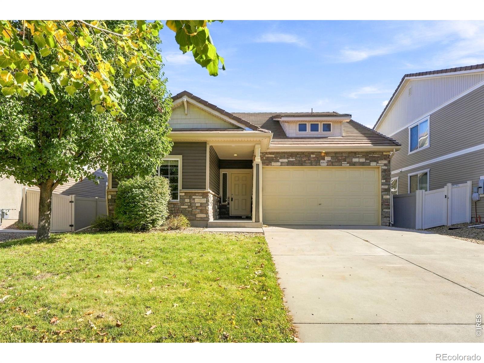 3559 Maplewood Lane
