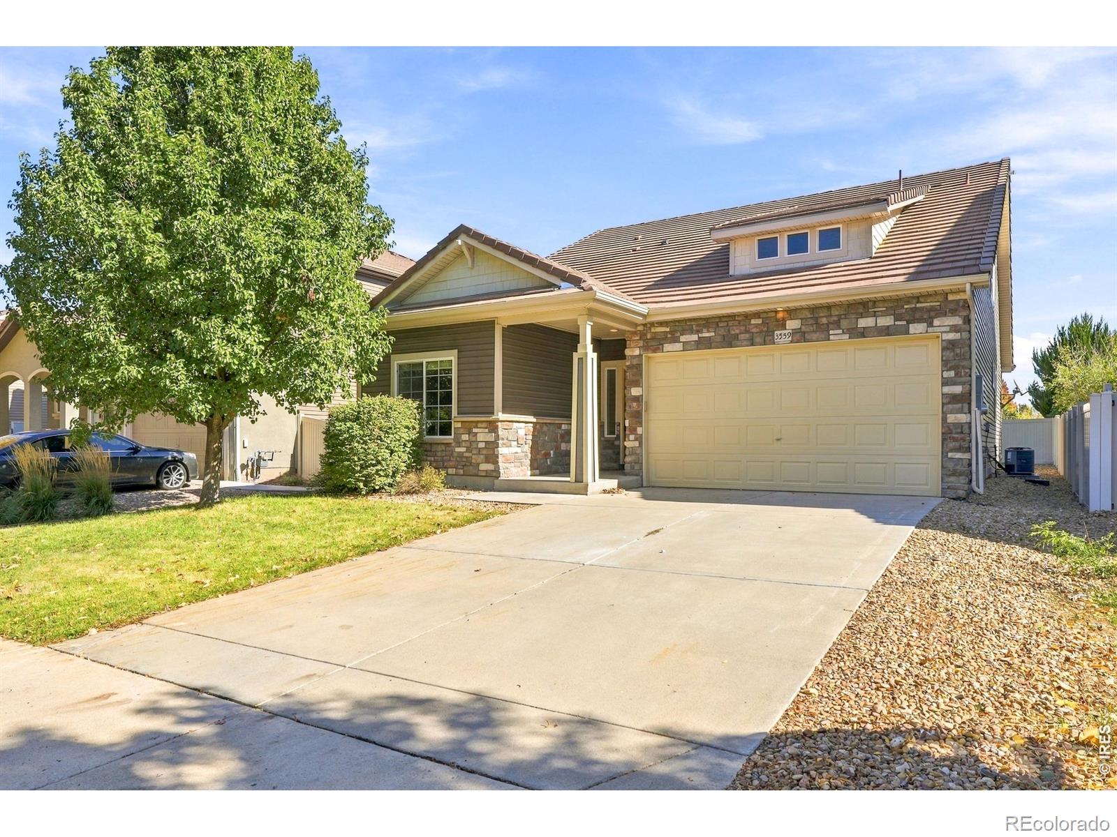 3559 Maplewood Lane