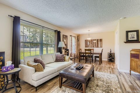 Homes for Sale in Glen Oaks CO | A Castle Pines North Subdivision 7110 S Gaylord Street M5 Centennial Co 80122