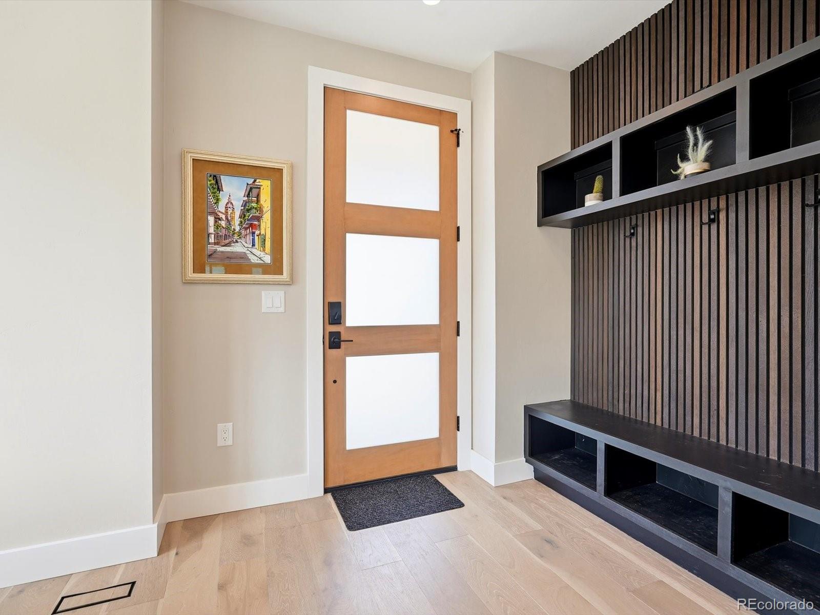 3280 W Hayward Place