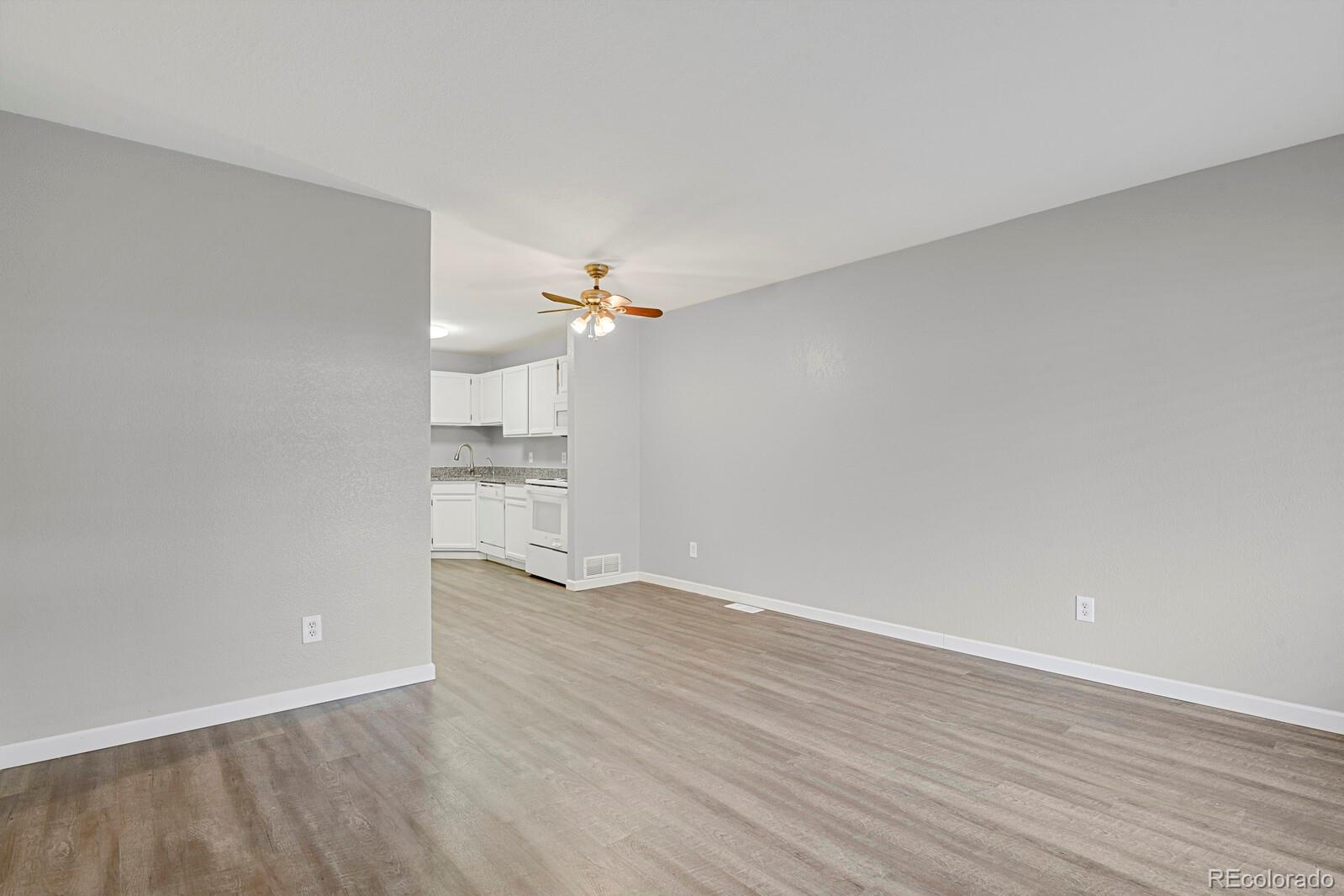 195 S Sable Boulevard U12, Aurora, CO, 80012 3 195 S Sable Boulevard U12