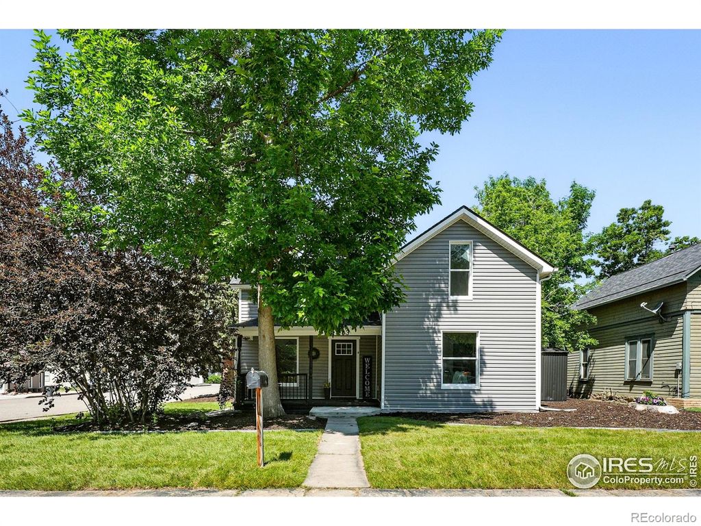 Photo of 203 N Jefferson Avenue, Loveland, CO 80537 (MLS # IR1049180)