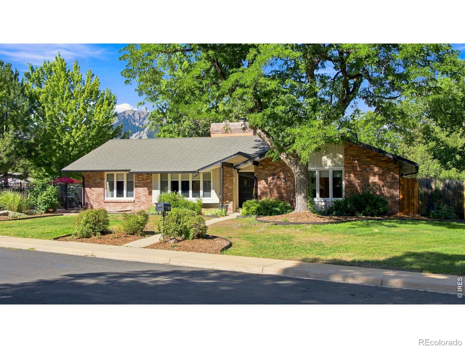 385 Fox Drive