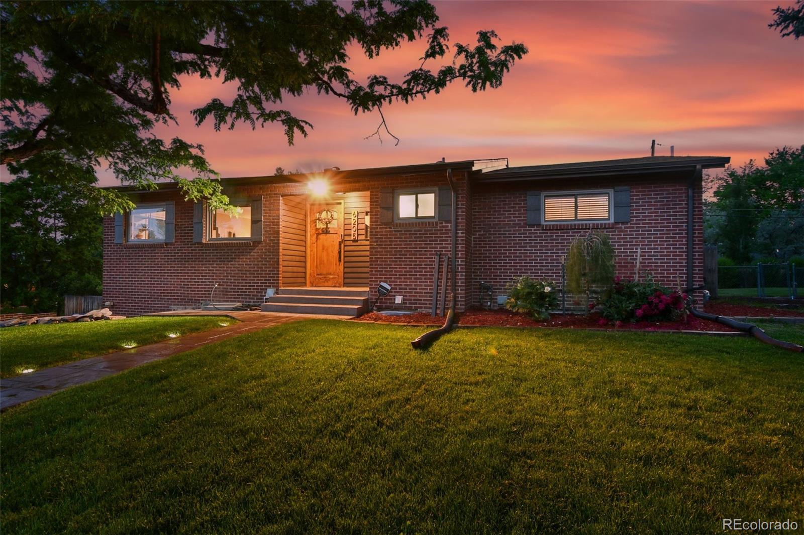 6205 Pierce Street, Arvada, CO, 80003 1 6205 Pierce Street