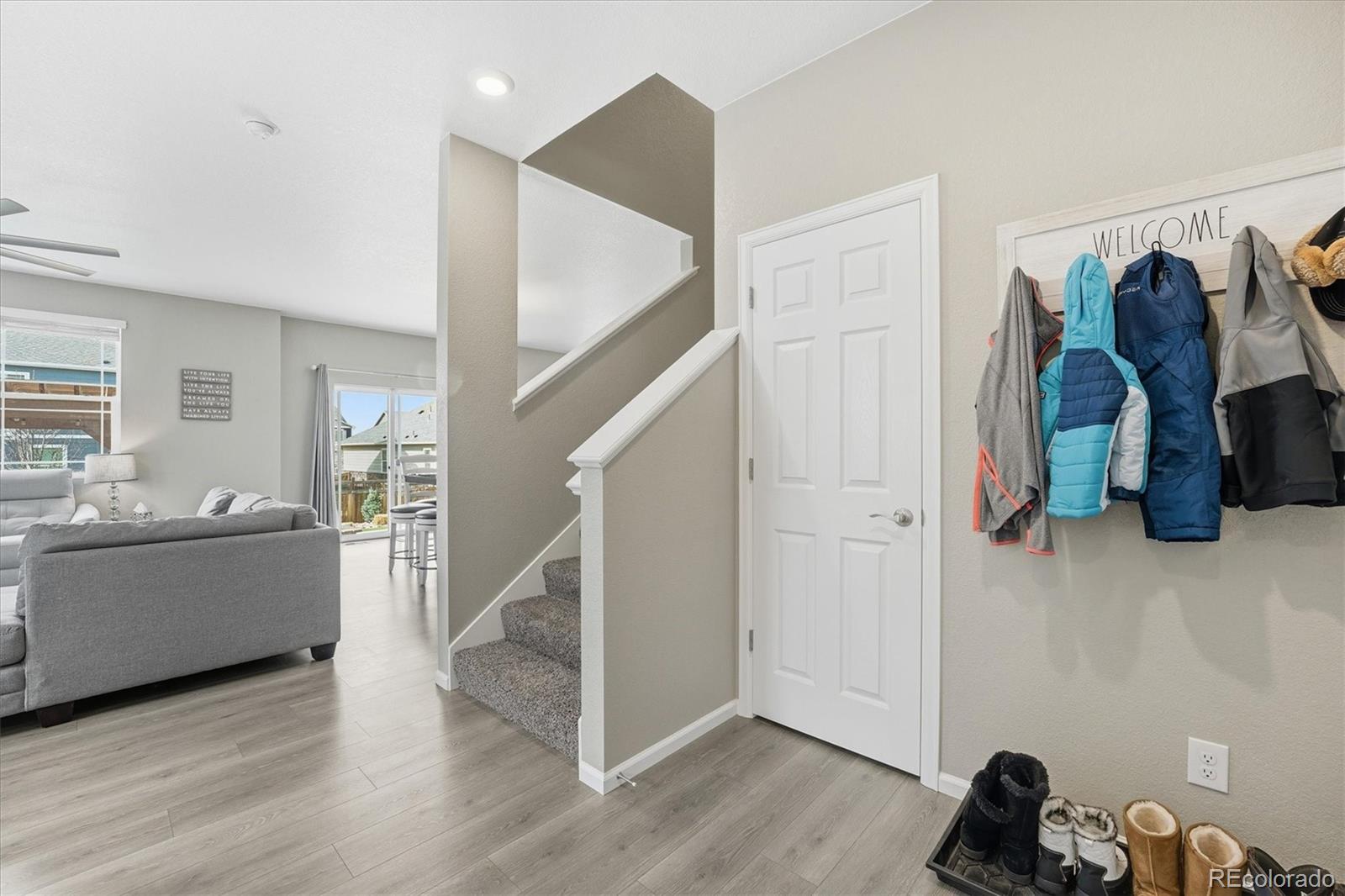 6047 N Halifax Court