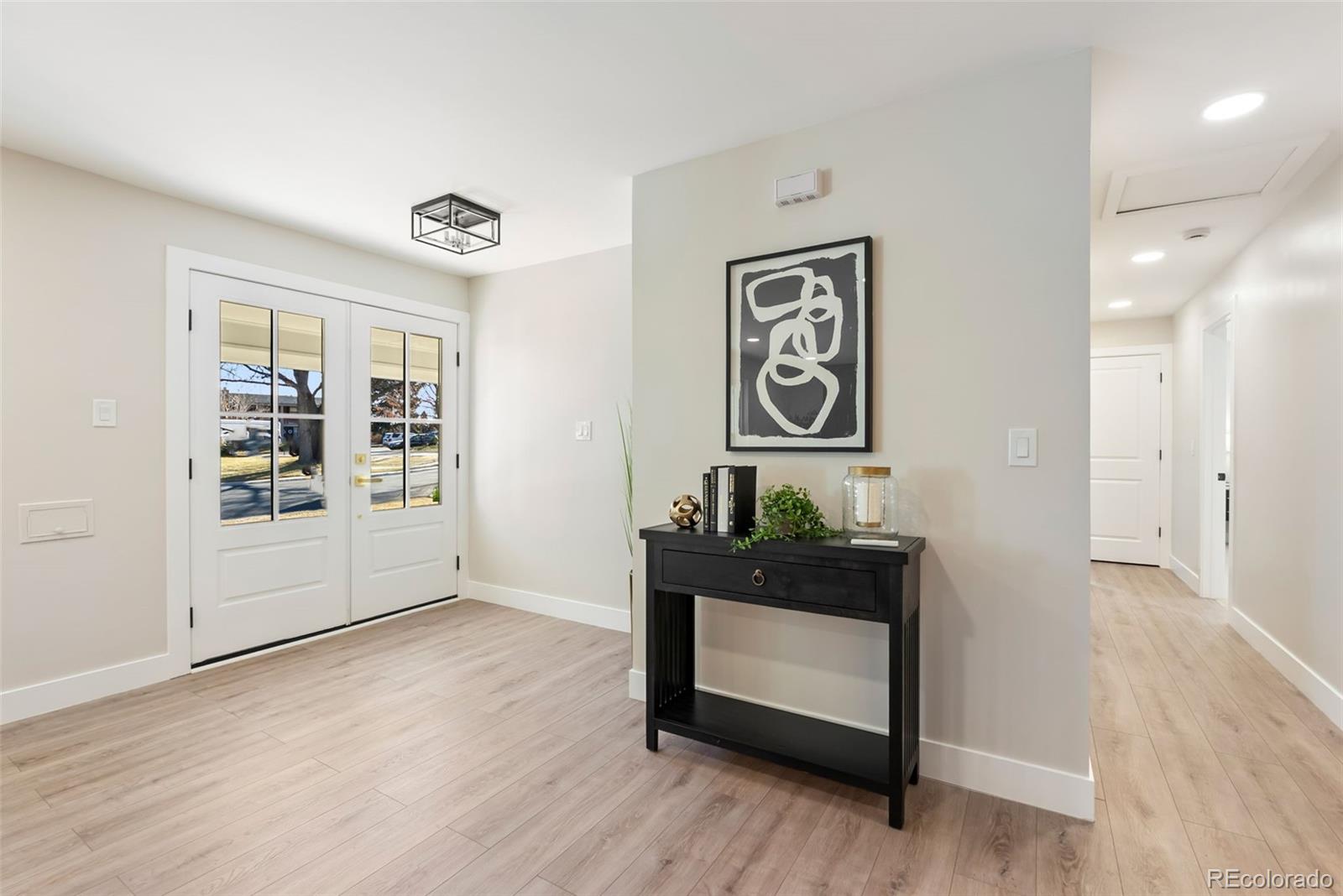 3831 S Hillcrest Drive