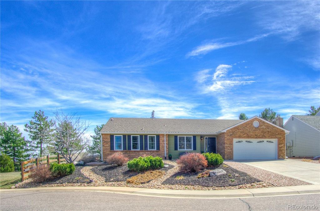 Photo of 10284 W Hayden Pass, Littleton, CO 80127 (MLS # 7449840)