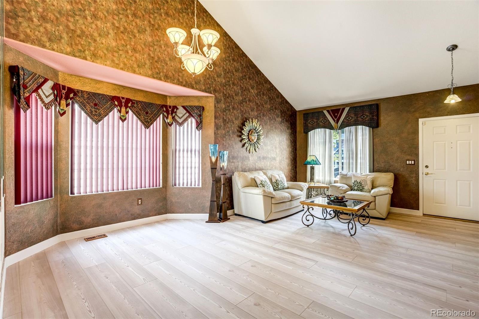 5051 Ox Trail