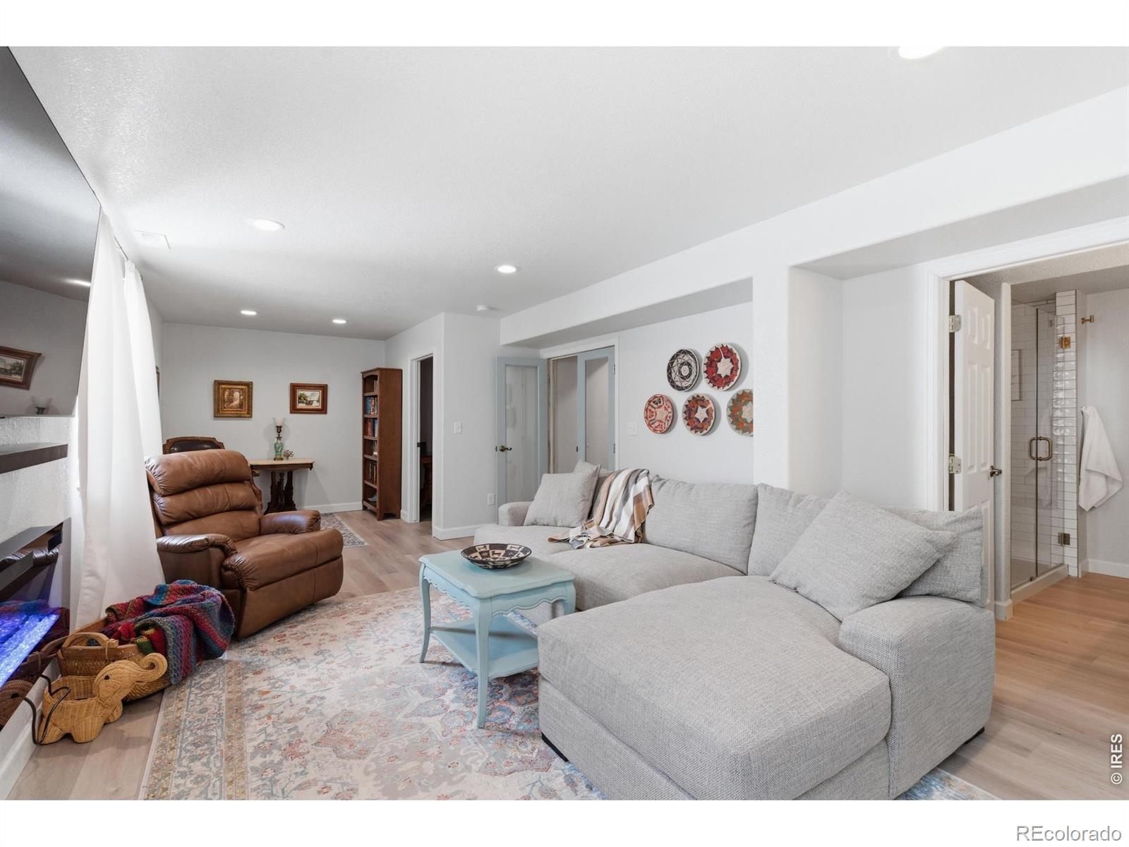 1303 S Harvester Drive
