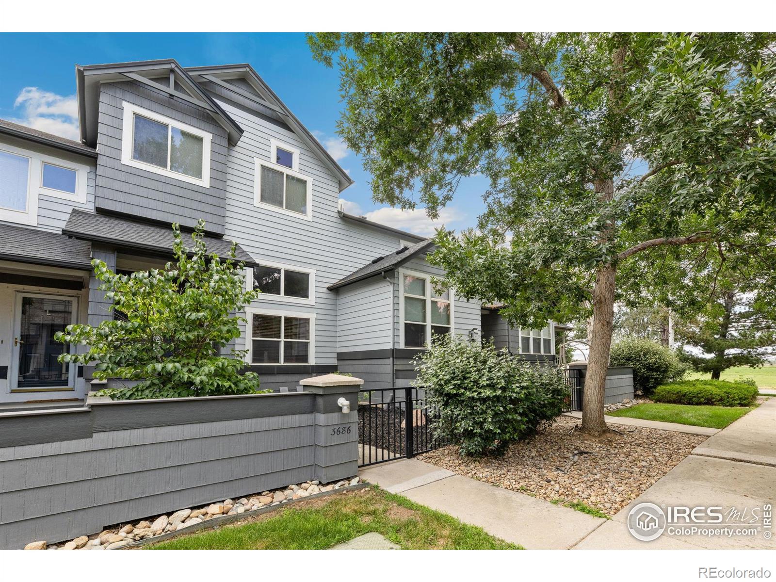 3686 Oakwood Drive