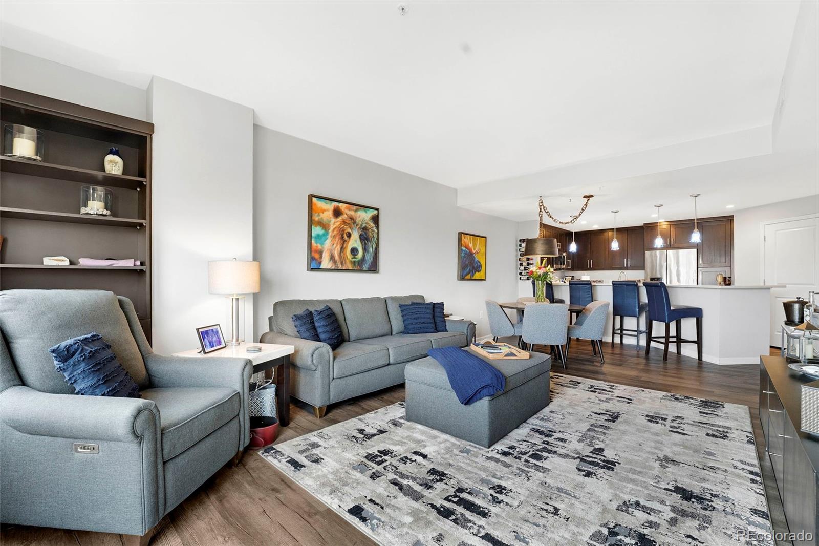 975 N Lincoln Street 7H