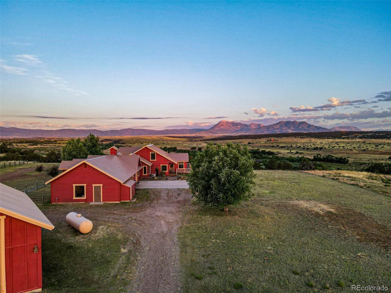 4505 Mountain View Trail