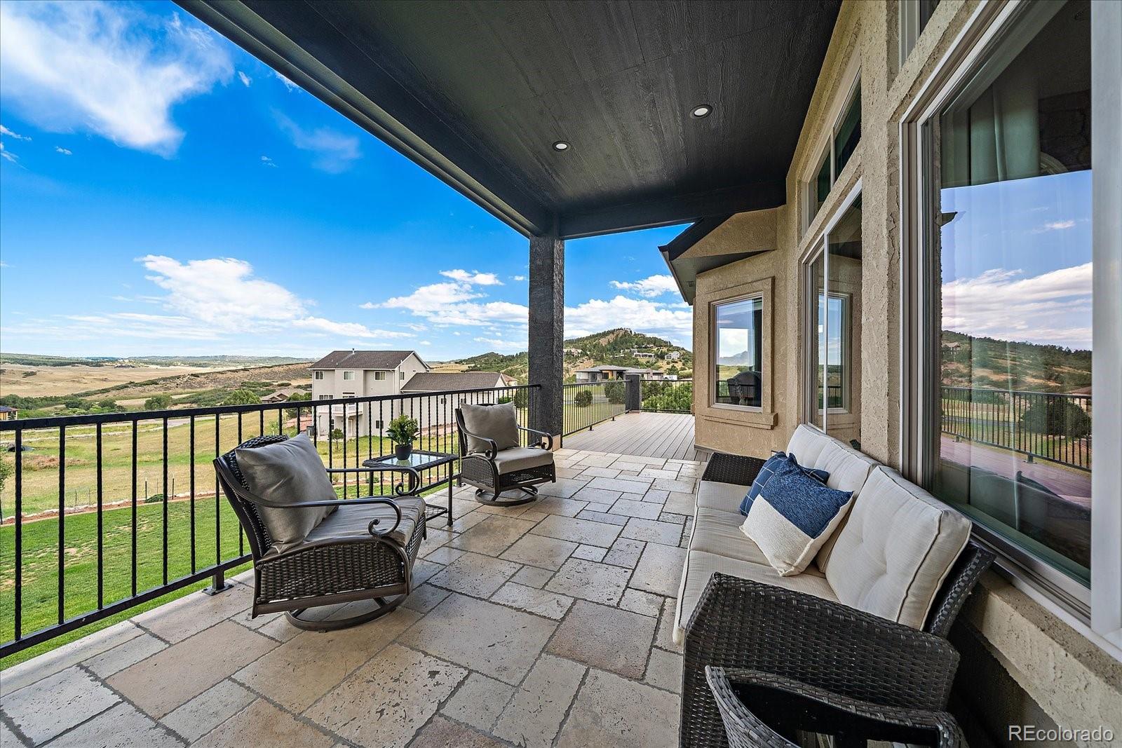 5375 Country Club Drive