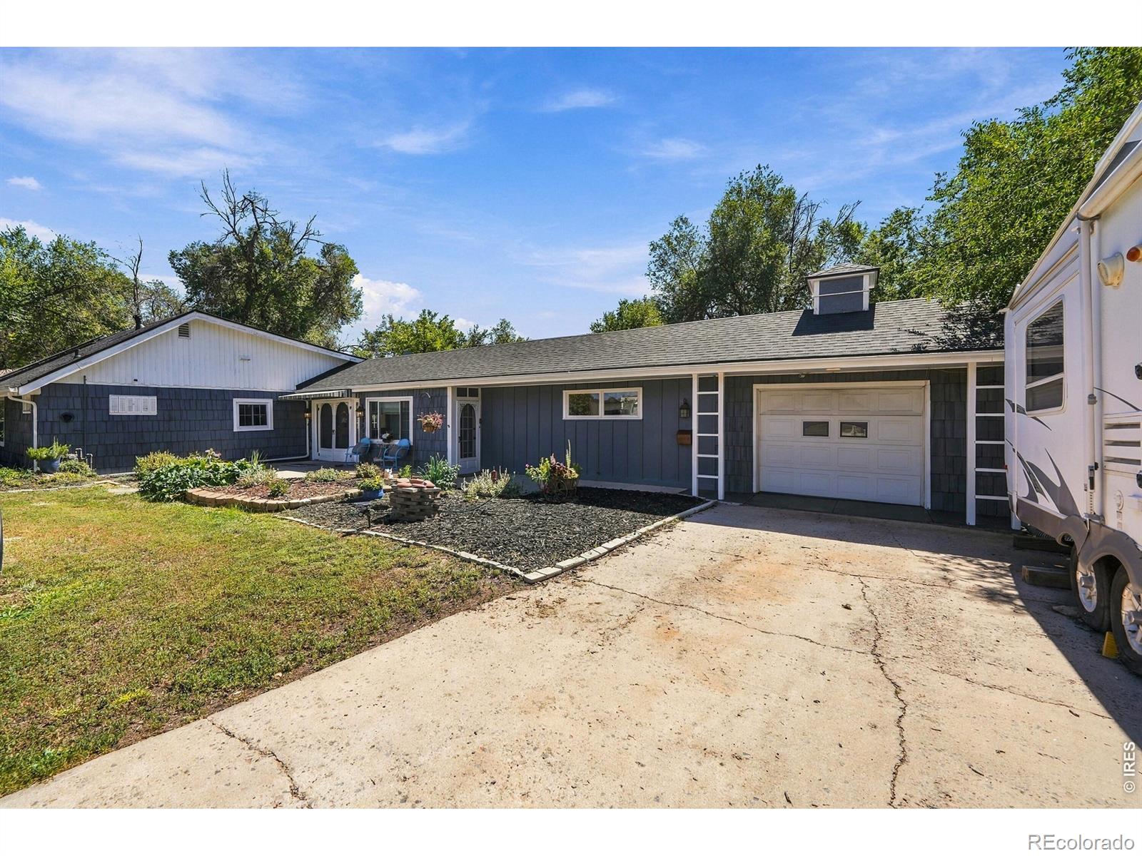 6430 W 62nd Place