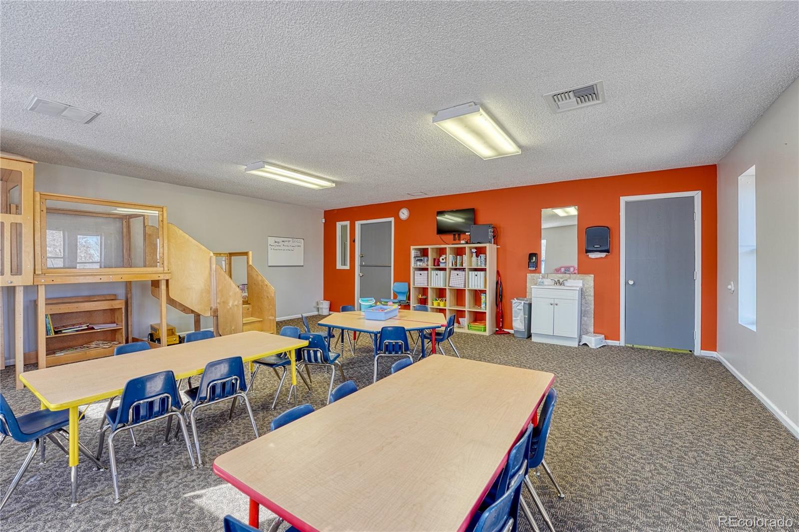 15600 E Alameda Parkway