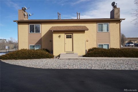 Quadruplex in Colorado Springs CO 6690 Pahokee Court.jpg