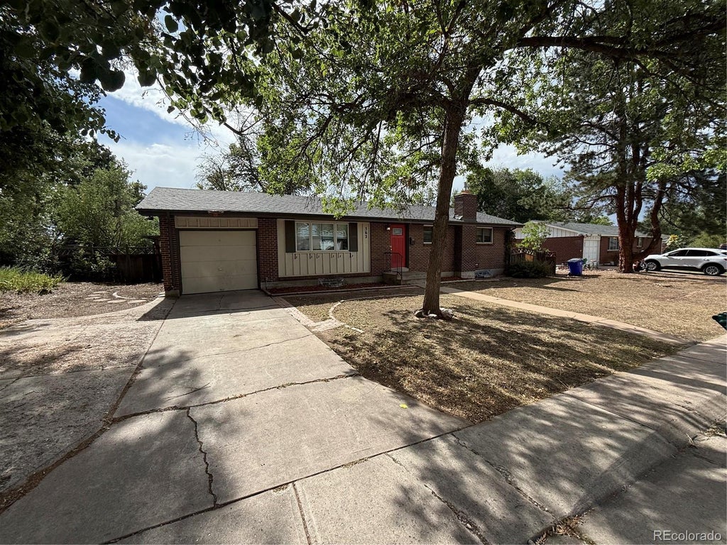 Photo of 562 W Easter Avenue, Littleton, CO 80120 (MLS # 4831868)