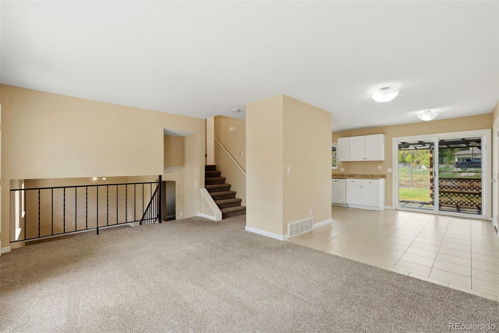 1357 Dexter Street