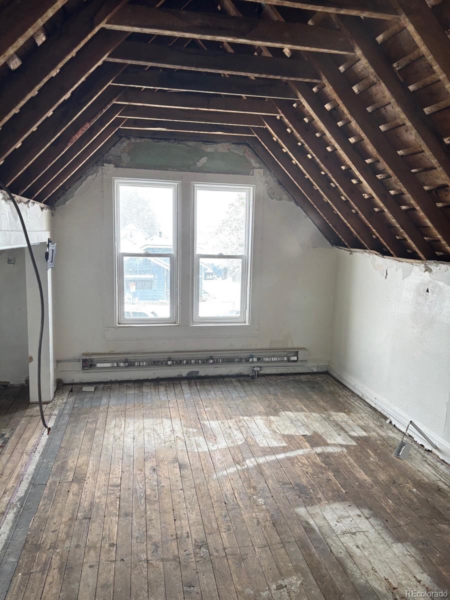 4665 N Josephine Street