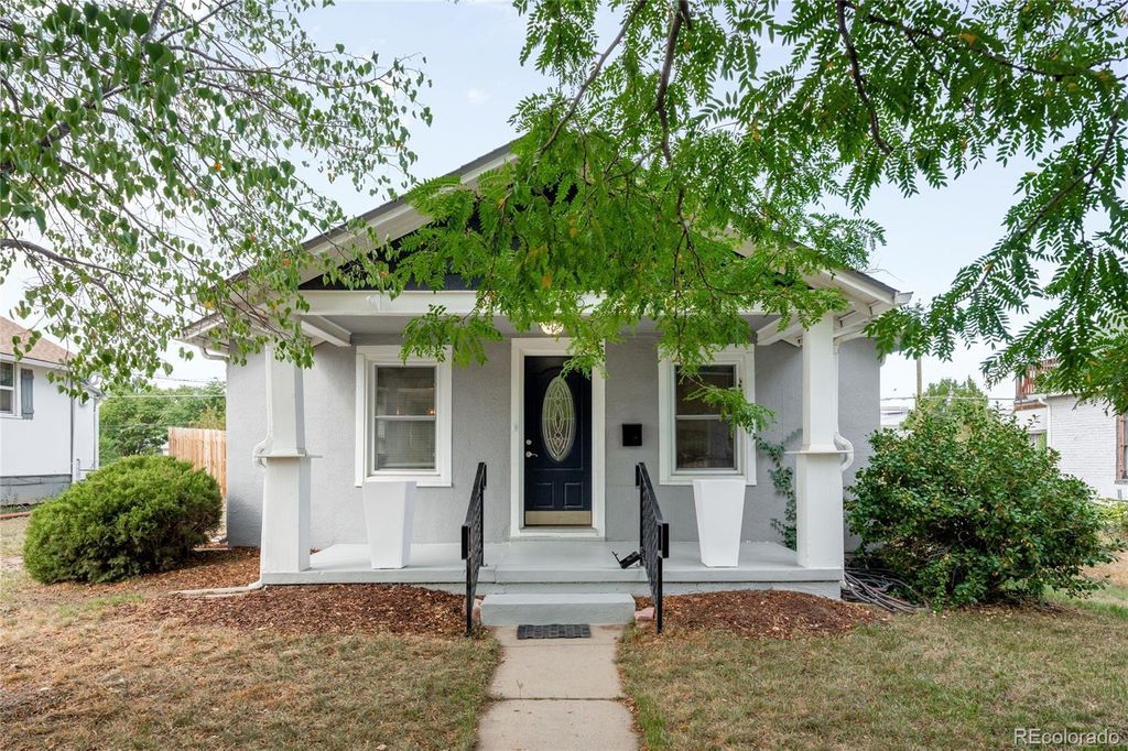 Photo of 3855 N Cook Street, Denver, CO 80205 (MLS # 6717314)