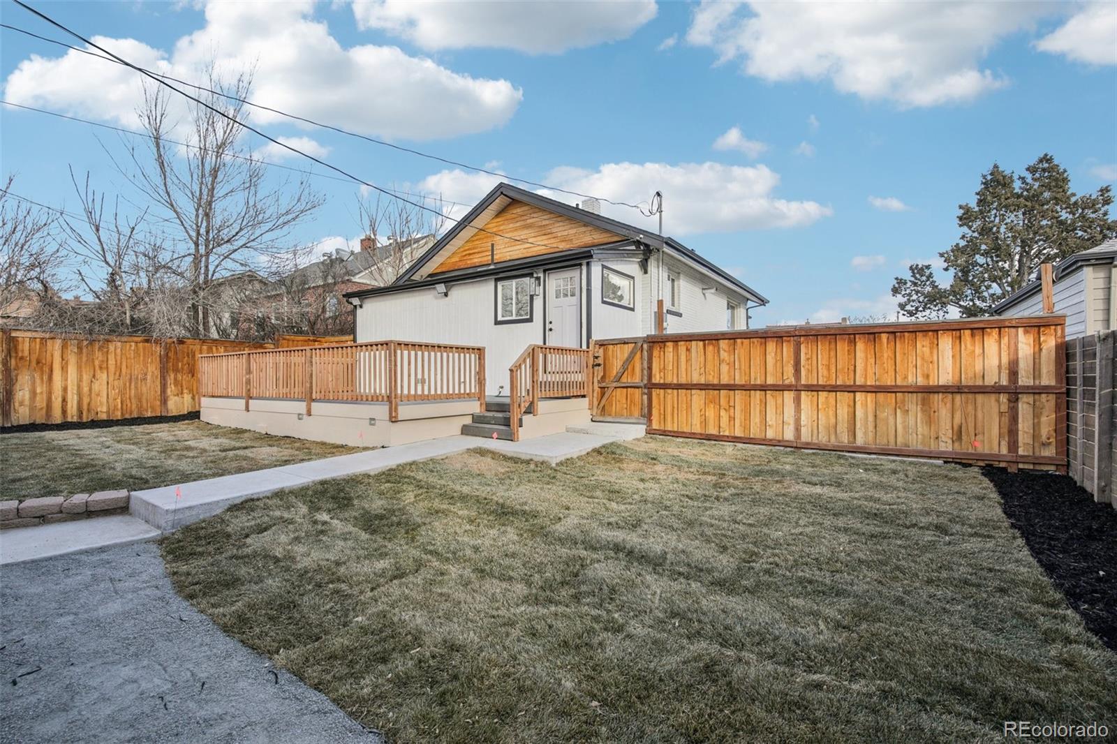 2921 Sheridan Boulevard