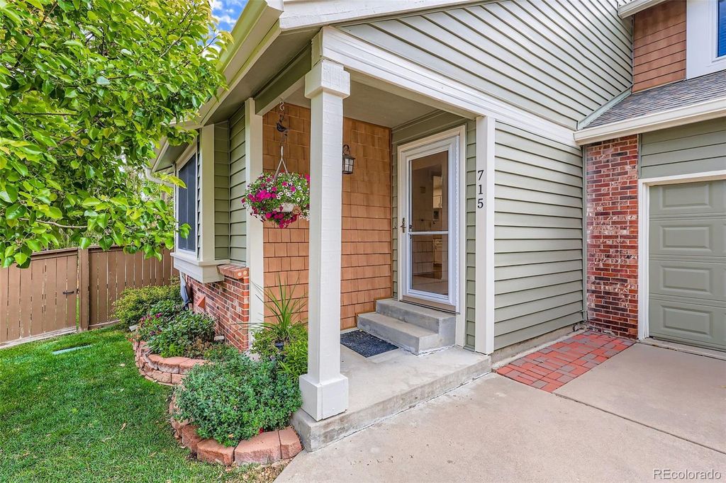 Photo of 715 Myrtlewood Court, Highlands Ranch, CO 80126 (MLS # 6321267)